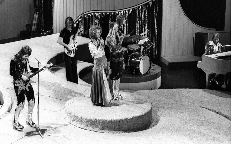 10000018048 1974 european song contest