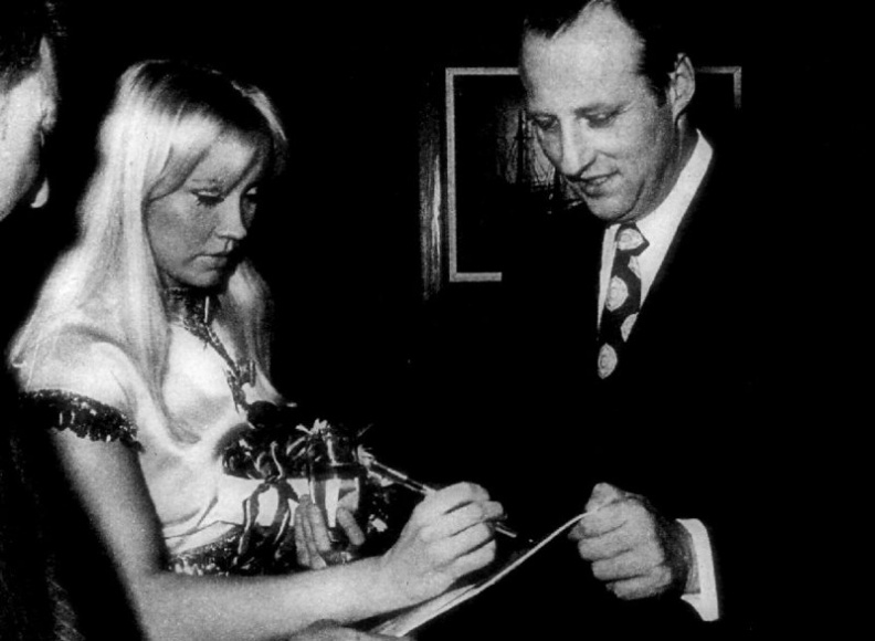 Agnetha 001487