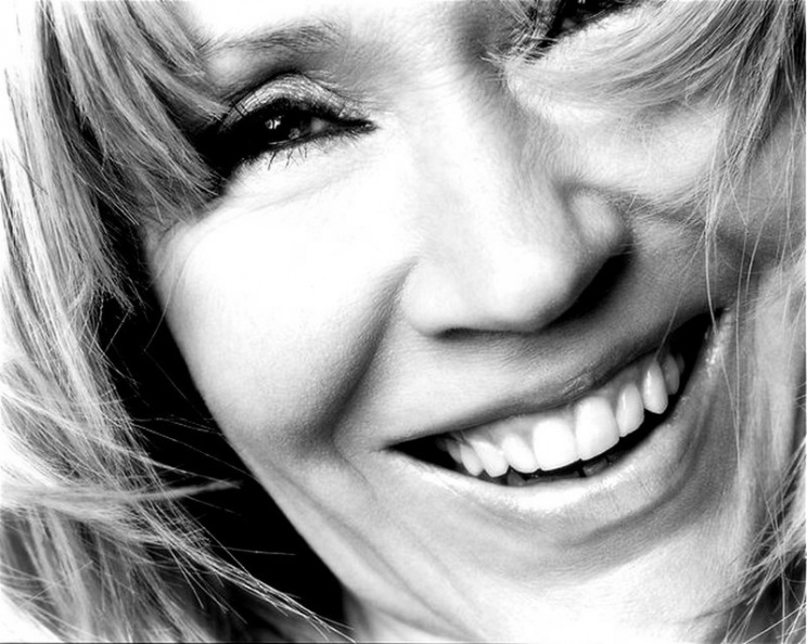 Agnetha_001912.jpg