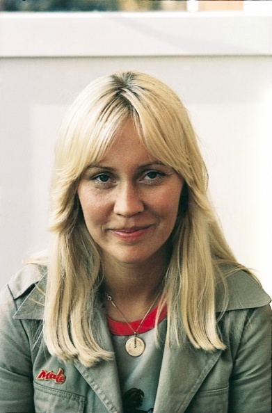 Agnetha_000047_1976.jpg