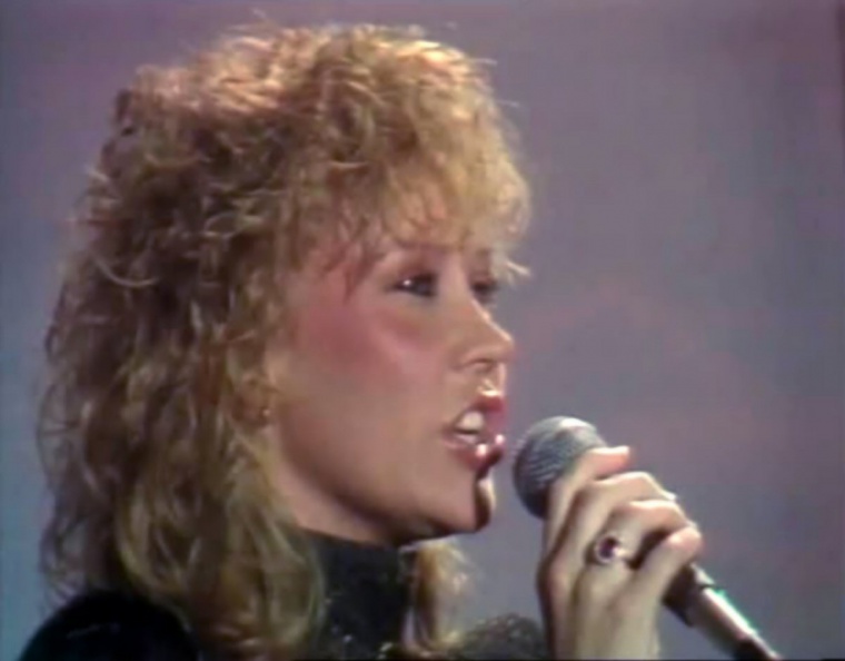 Agnetha_005879_1983.jpg