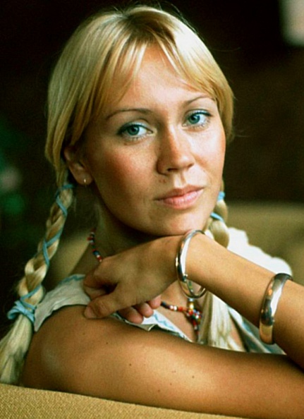 Agnetha_008489_Photoshoot_1976.jpg