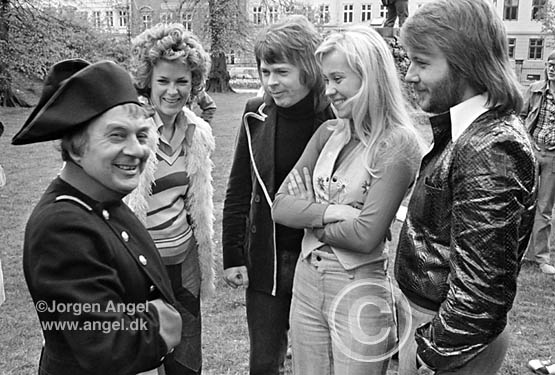 Agnetha 007637 watermarked