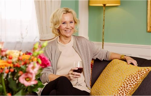 Agnetha 003115