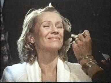 Agnetha_007458_makeup_.jpg