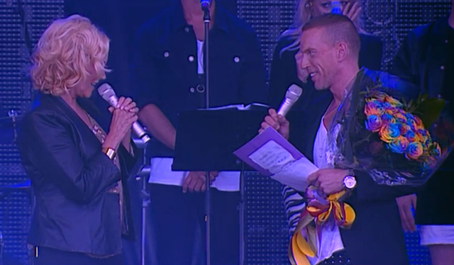 Agnetha 000369 2013 08 01 stockholm gay pride