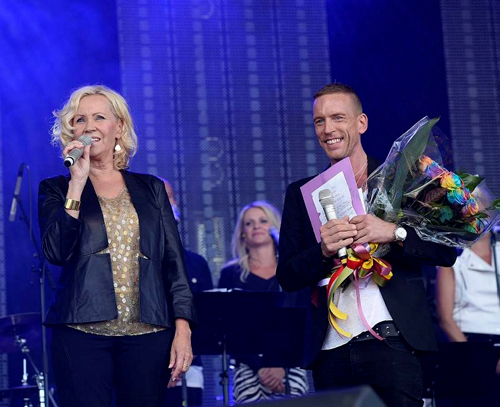 Agnetha 000554 2013 08 01 stockholm gay pride